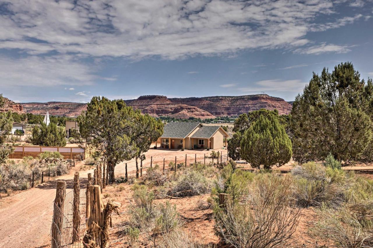 Quiet Kanab Home With Panoramic Views And Porch! Exterior photo